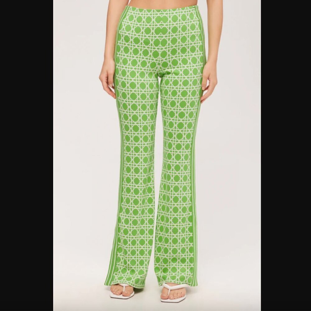 Trina Turk Tennis Green & White Pattern Bootcut Pant - Billie Jean 0